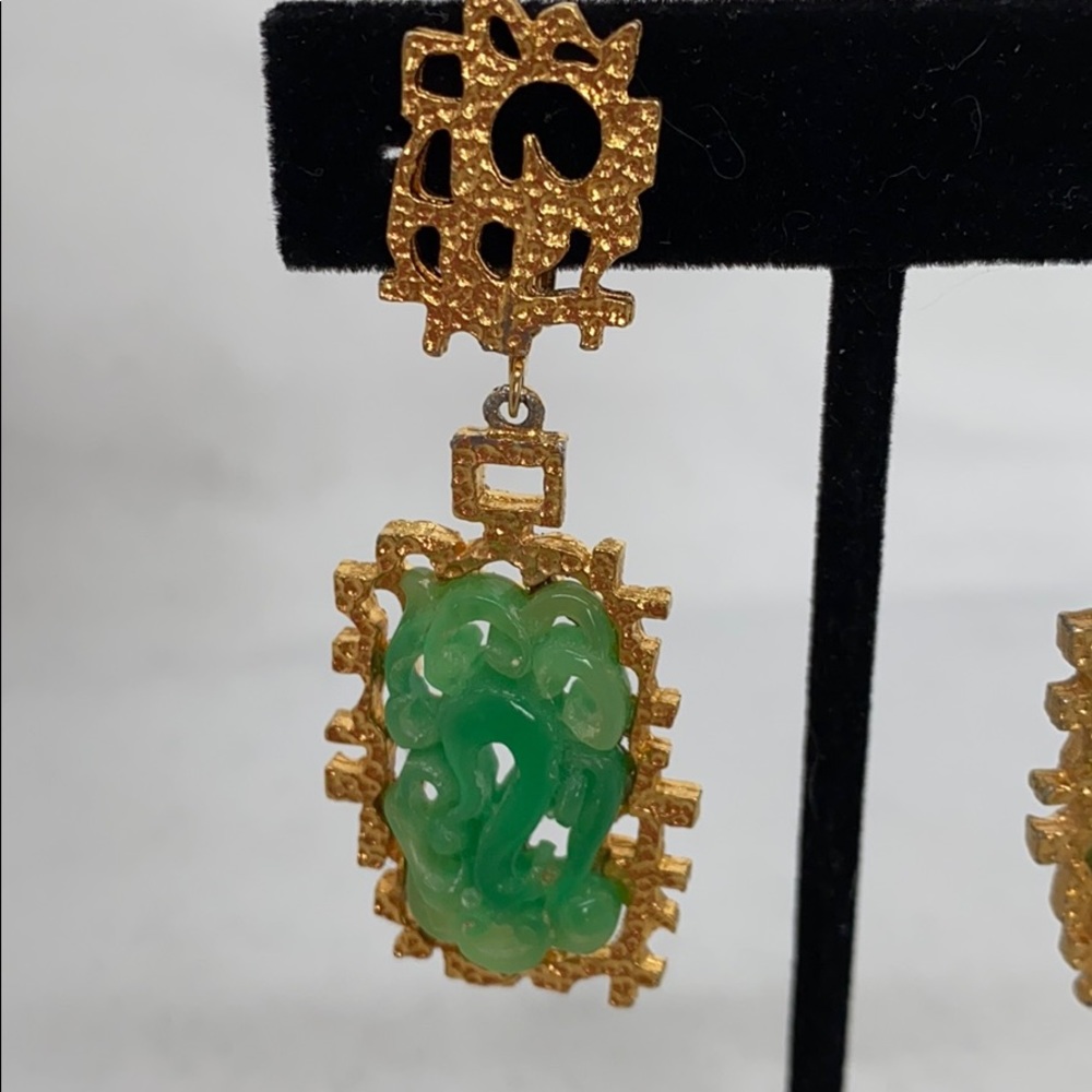 Stunning vintage Vendome faux jade earrings - Picture 2 of 9